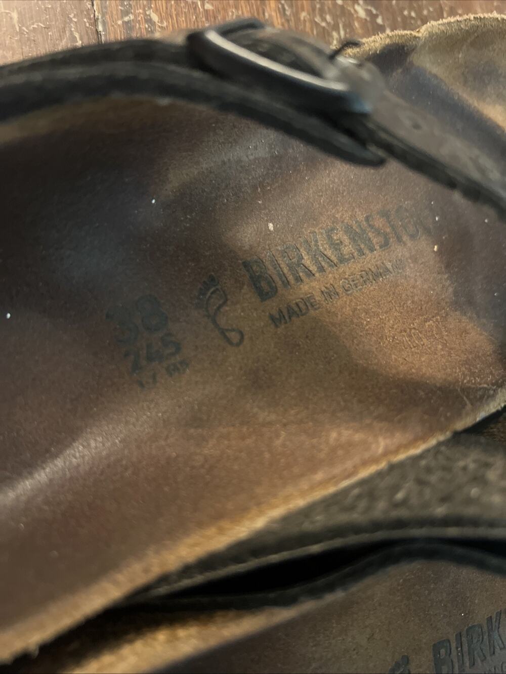 Birkenstock Gizeh Thong Sandals Womens Size 9 / 40 Black Patent Leather Slip On - Picture 2 of 4